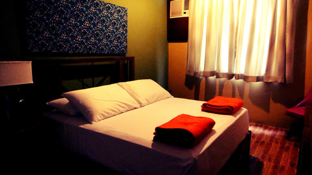 Purple Tree Bed & Breakfast Paranaque City Bagian luar foto